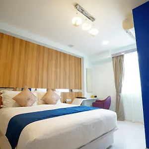 Five\u002f6 Splendour Hotel